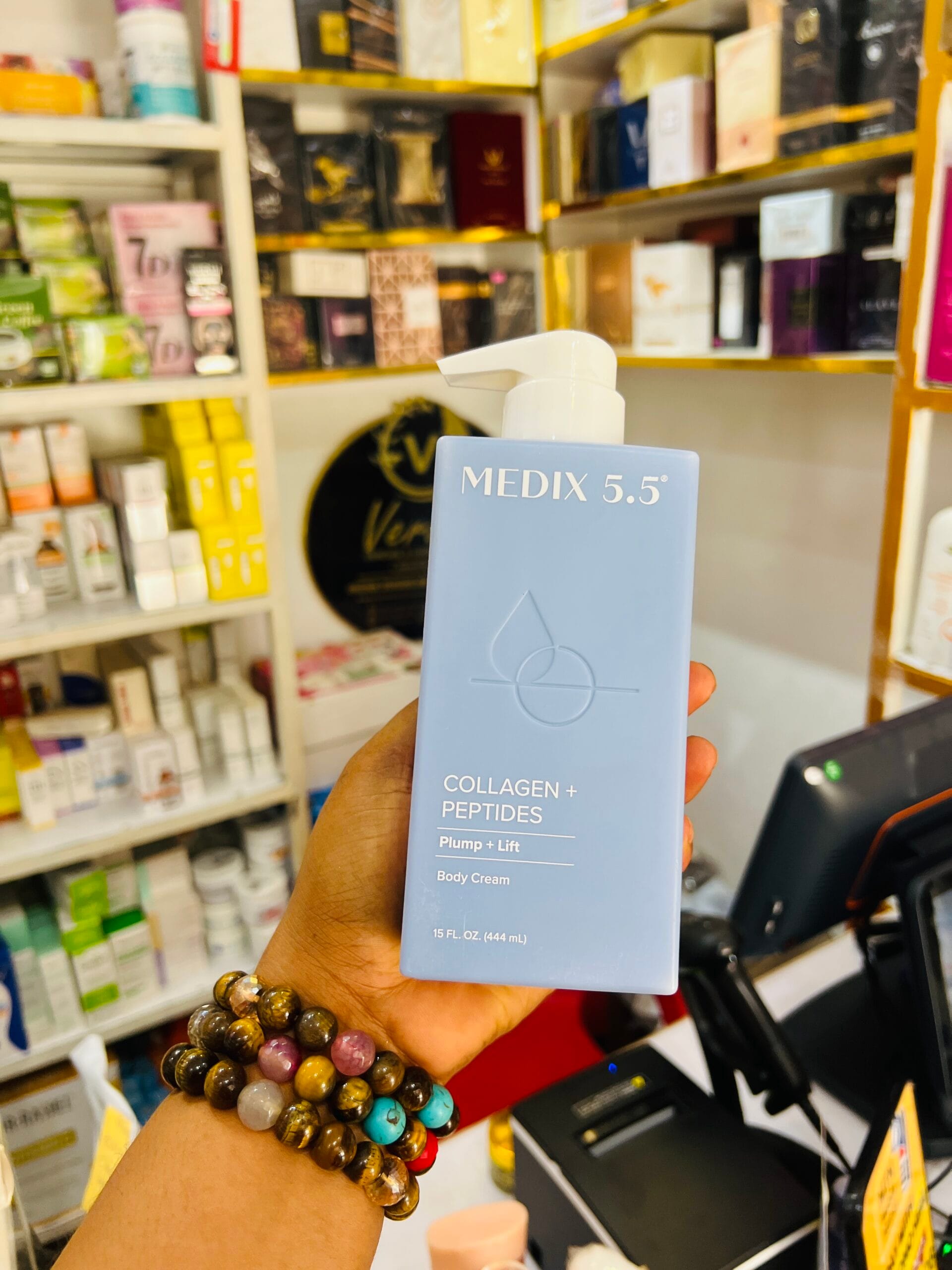 Medix 5.5 collagen and peptide lotion
